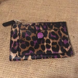 ::COACH:: wallet NWT!